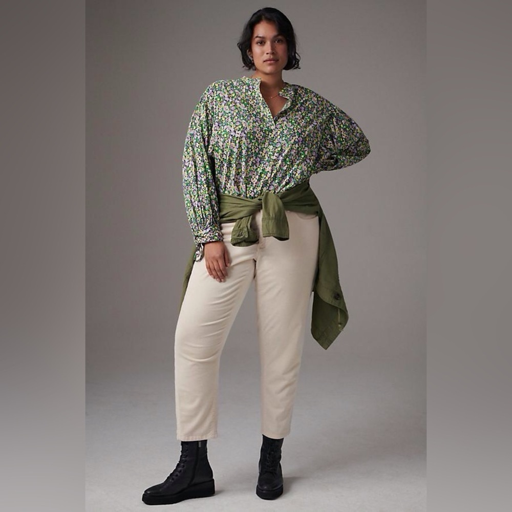 Anthropologie Maeve Ashleigh Puff-Sleeved Buttondown in Green Motif Size Large.